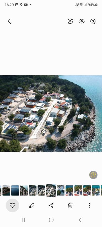 Hipo Camp Mobil Home Arta Pakoštane Eksteriør bilde