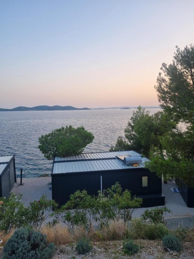 Hipo Camp Mobil Home Arta Pakoštane Eksteriør bilde
